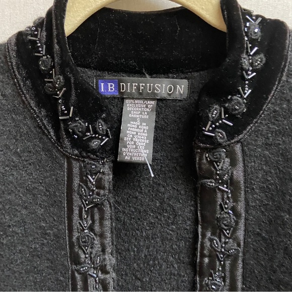 I.B Diffusion wool beaded long sleeve sweater cardigan Sz S - Picture 7 of 10